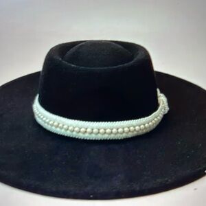 Hat French inspired fedora hat for women nwot